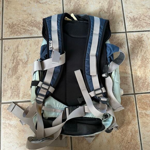 Clive Skateboard Backpack Zipper Buckles Straps Light Blue‎ Multipocket - Picture 13 of 15